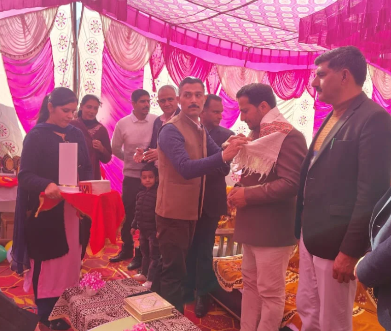 Mr. Ashok Kumar - Principal